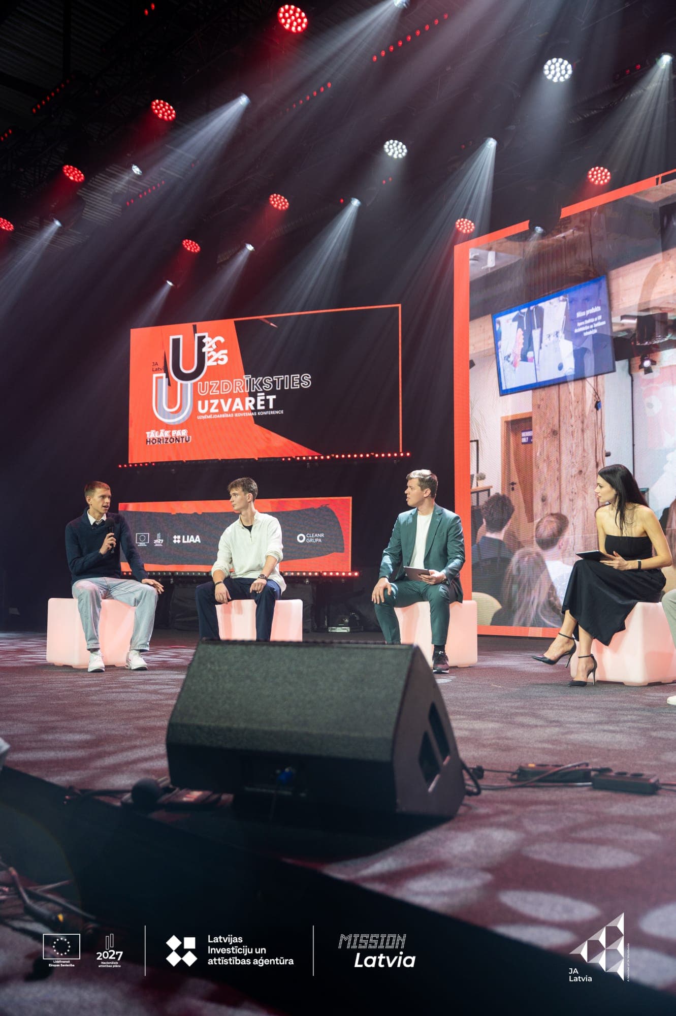 FreshFoot komanda paneļdiskusijā konferencē „Uzdrīksties uzvarēt” 2025